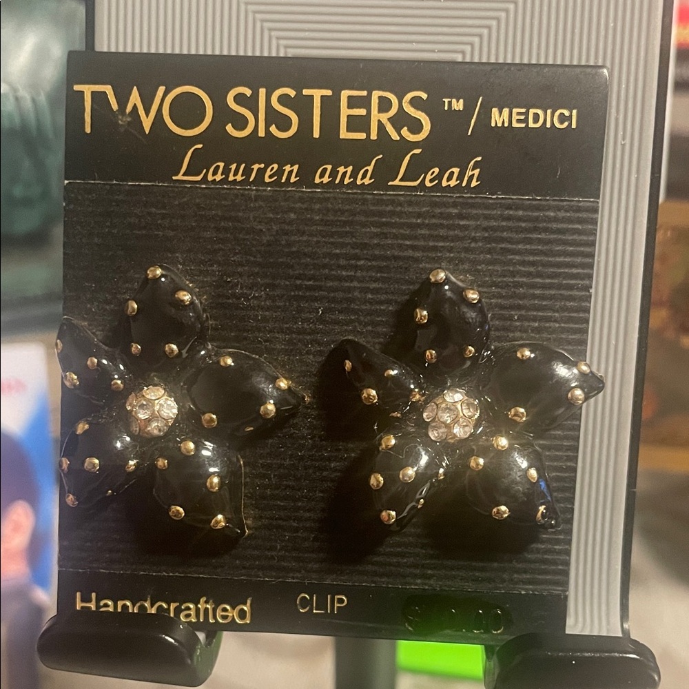 Two Sisters Black Floral Clip Earrings